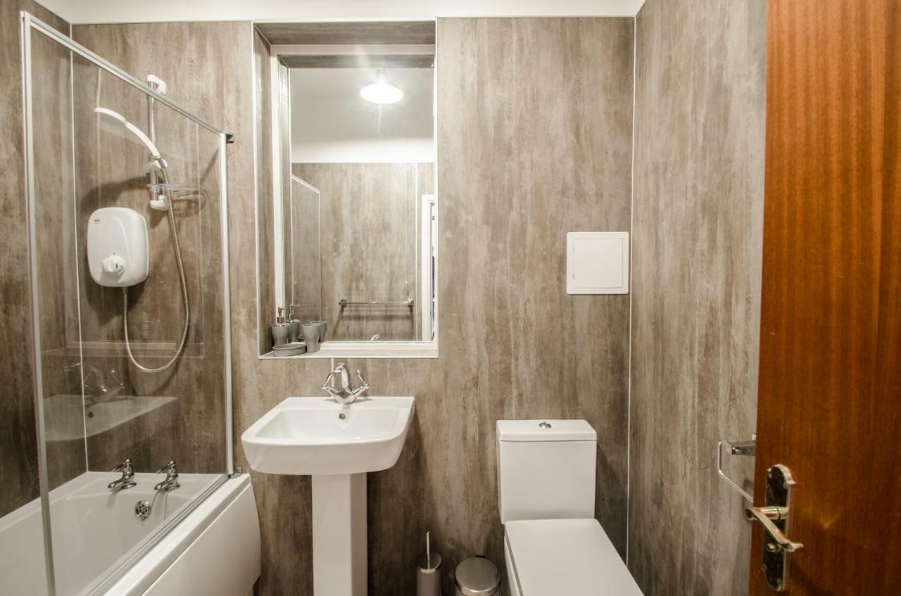 City Centre Orange Apartments Bastille Абердин Экстерьер фото